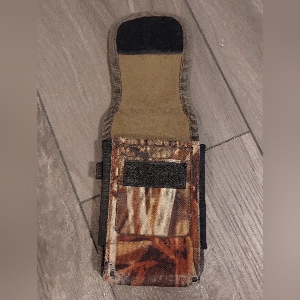 Camouflage Phone Holster, Protective Soft Carrying Case, Attaches To Belt Loop